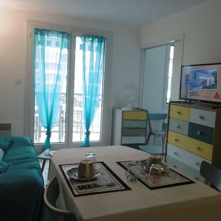Parc De Pontaillac Apartment *